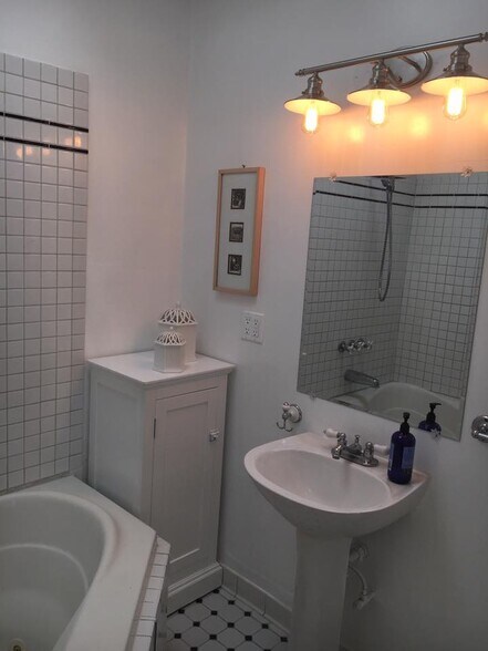 Bathroom #1 - 1120 E Santa Clara St