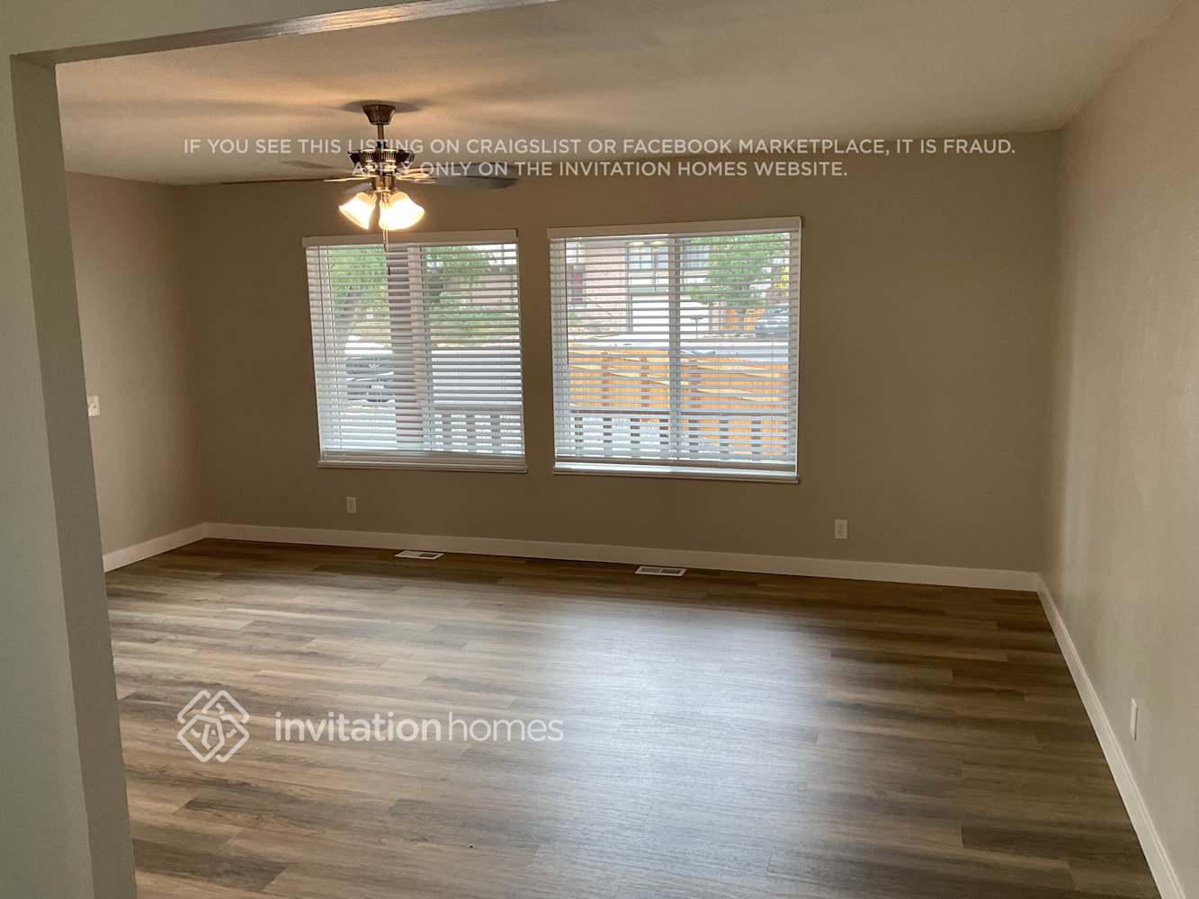 Building Photo - 3679 S Helena Way