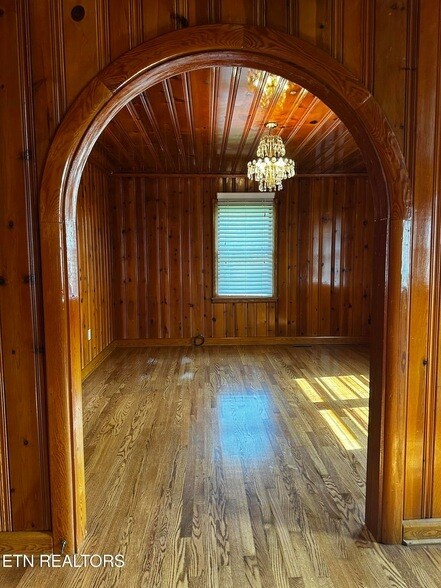 Building Photo - 112 McMahan Rd