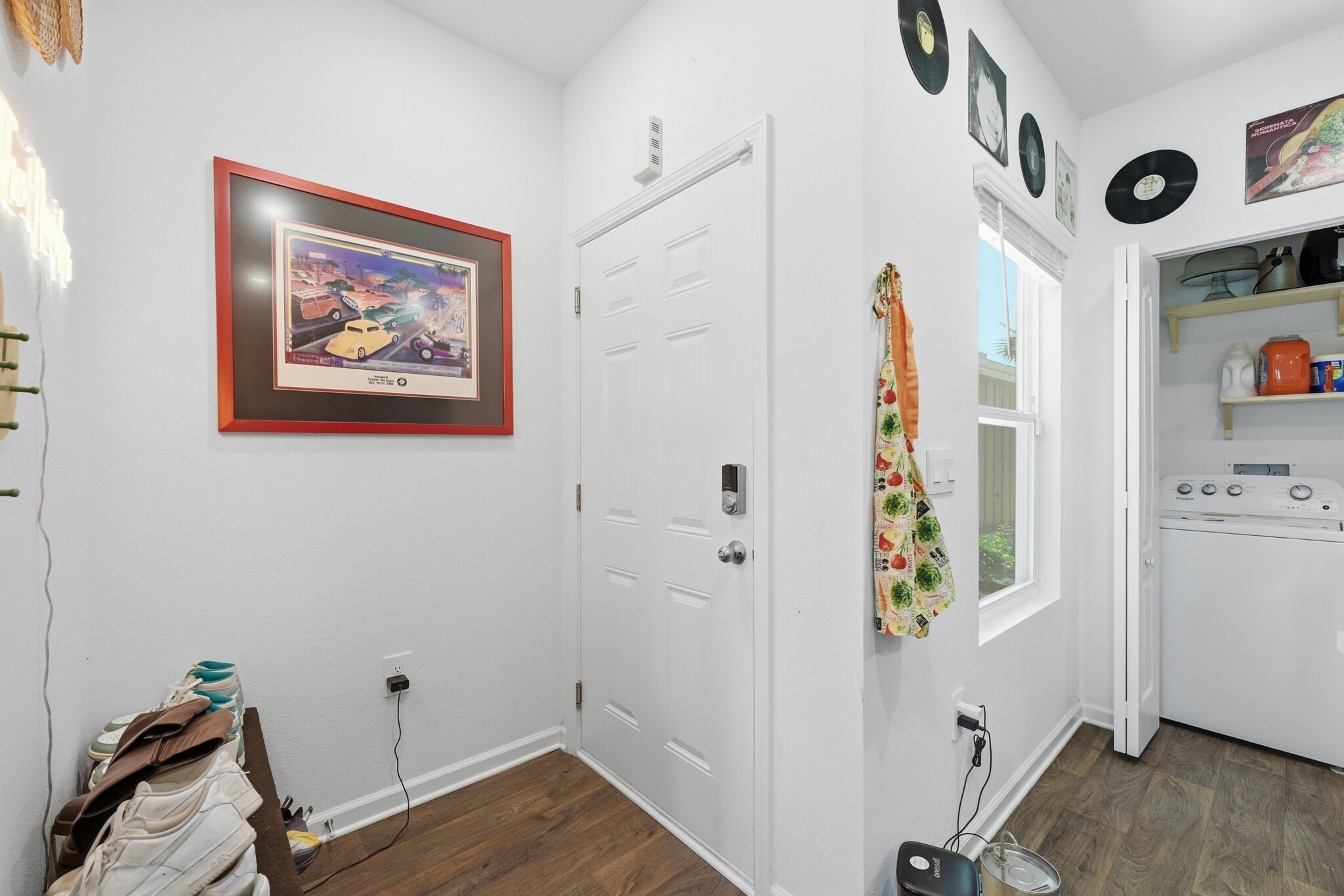 Building Photo - 9317 Kiskadee Ct