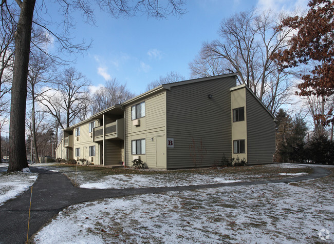 Building Photo - Brownstone Gardens (62 and Older Community)