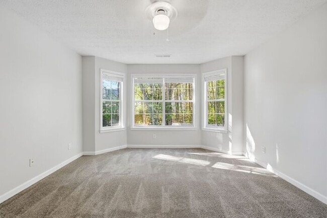 Building Photo - 1442 Parkside Club Dr NW