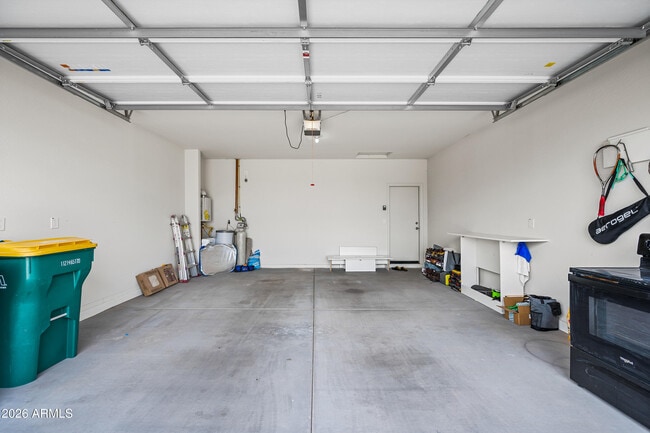 Building Photo - 43733 Buckhorn Trl