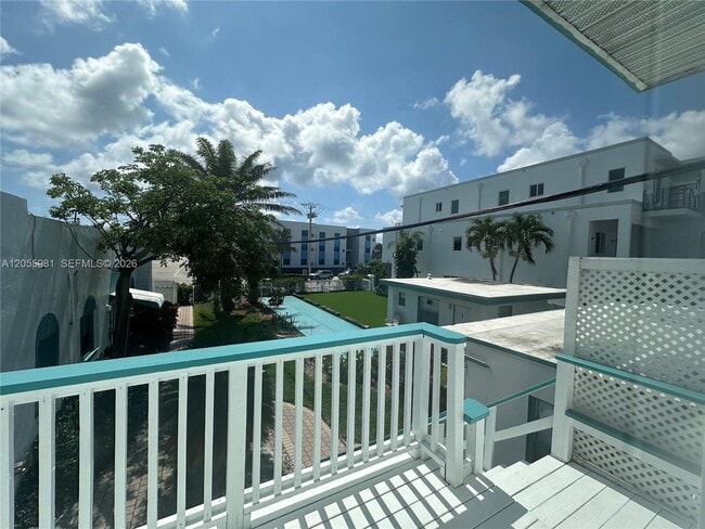 Building Photo - 4249 Bougainvilla Dr