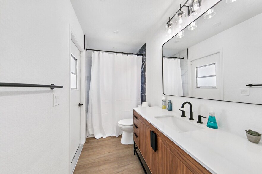 Building Photo - 27 Bunker Terrace