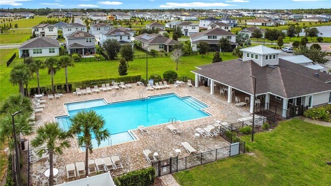 Building Photo - 2232 Bur Oak Blvd