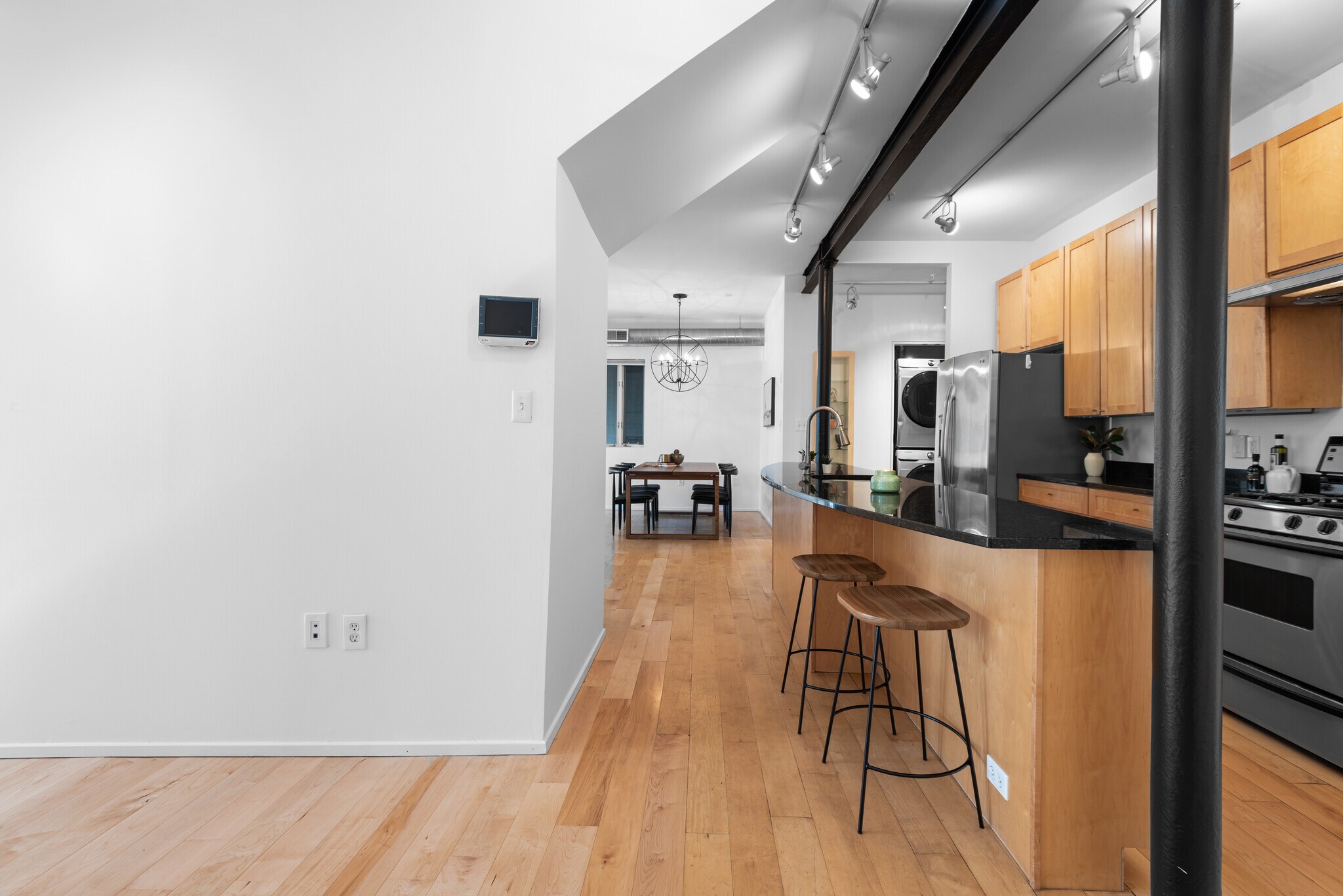Building Photo - 2307 15th St NW