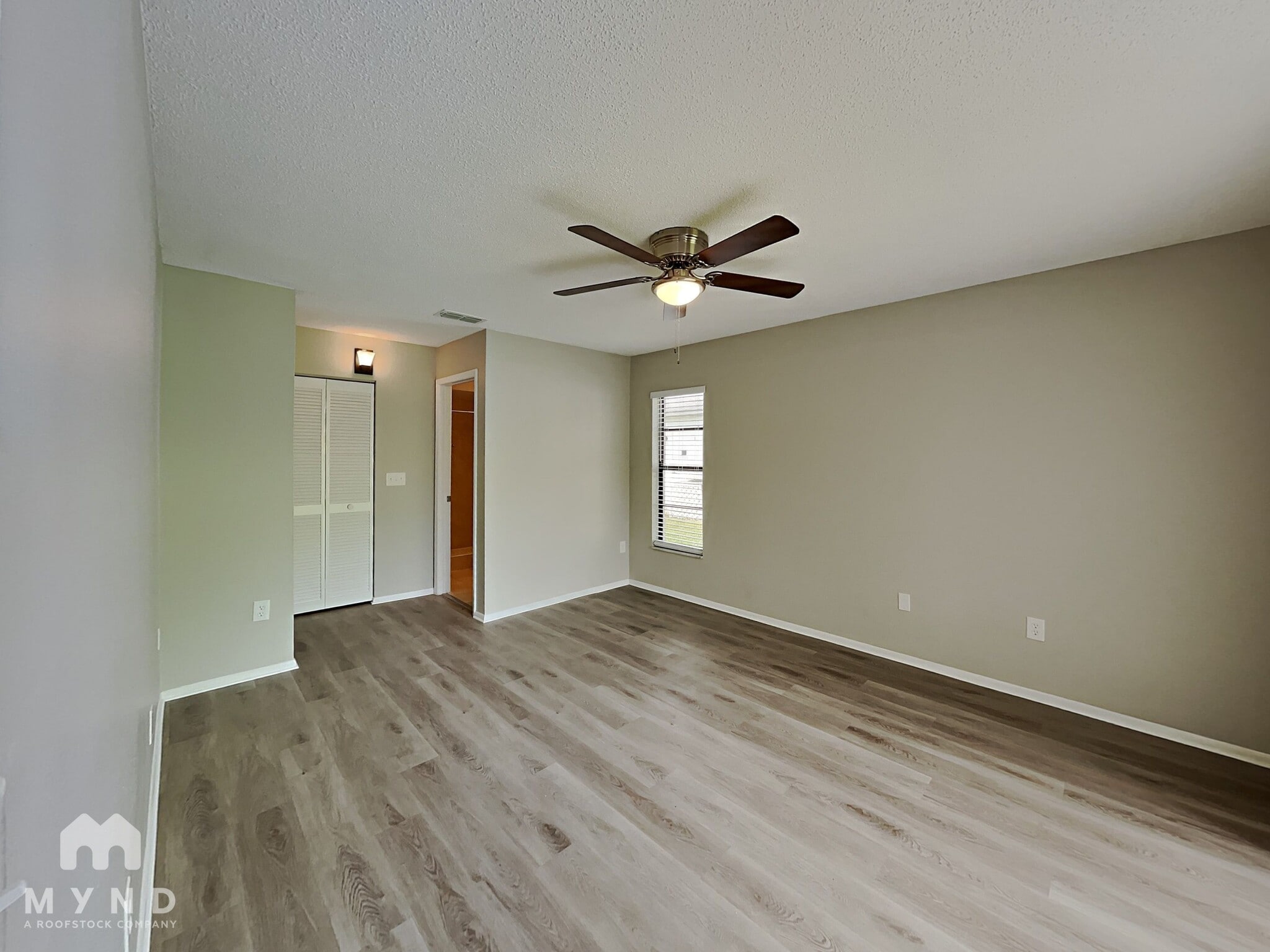 Building Photo - 7830 Seasons Ln