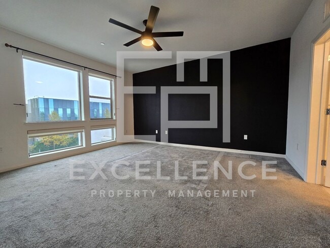 Building Photo - 6 Years New - Beautiful Townhouse With 3/3 with 2 Master Suites, Open Floor Plan, Attached 2 Car ...