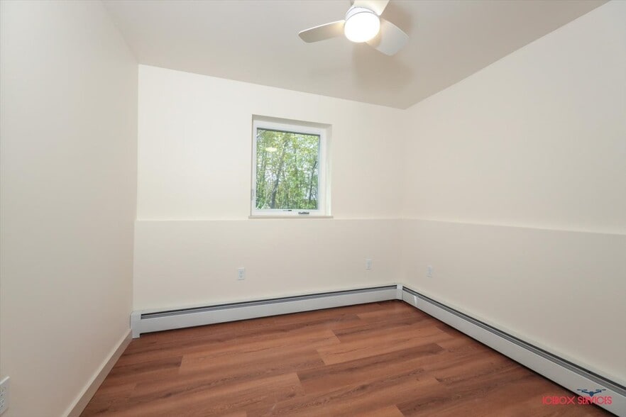 Building Photo - 13770 E Rose Garden Cir