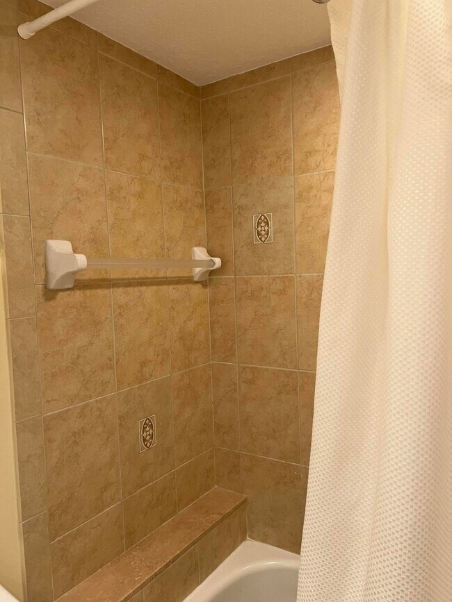 Building Photo - 809 Ocean Dunes Cir