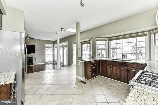 Building Photo - 14709 Muddy Creek Ct