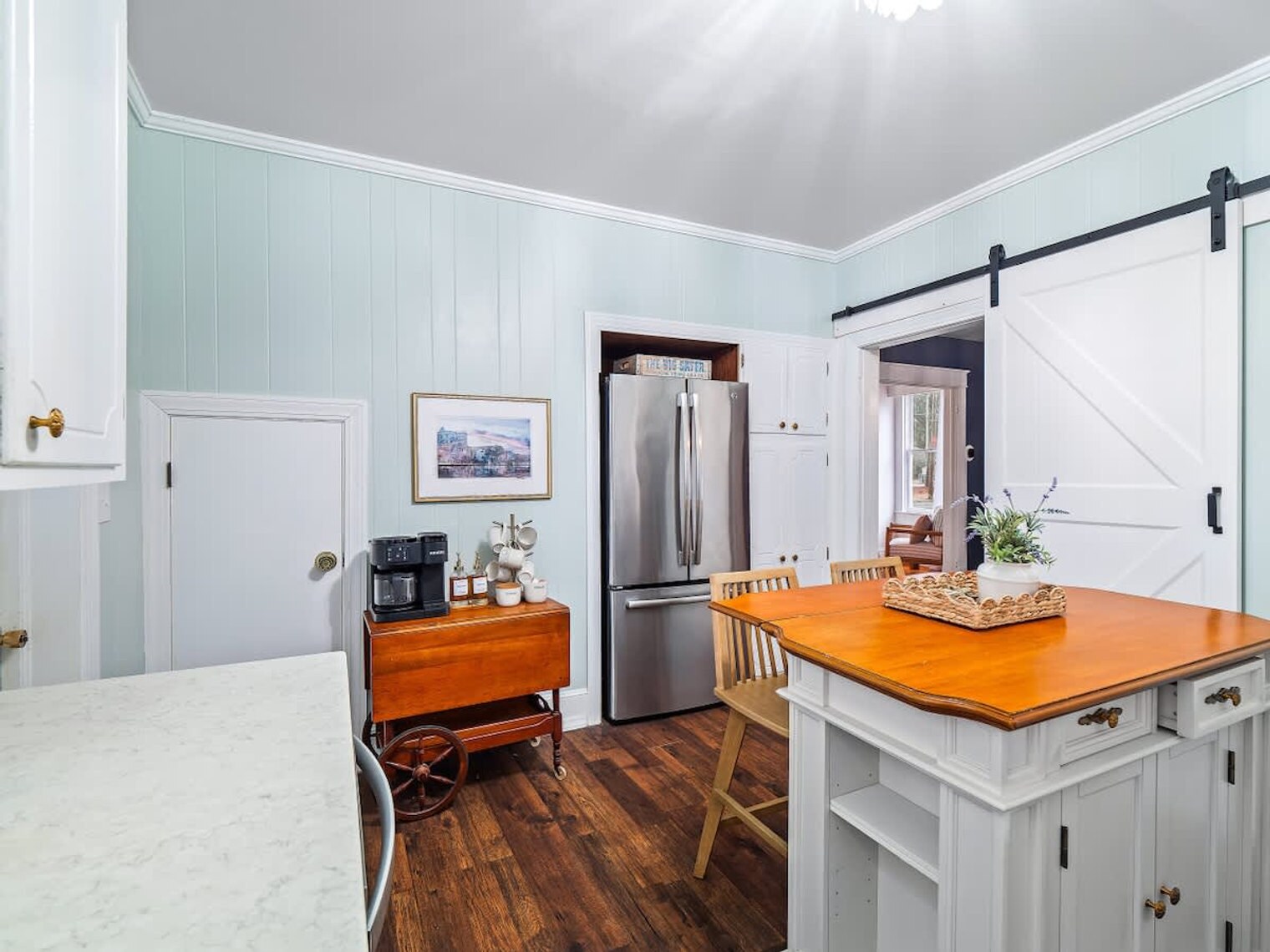 Building Photo - 2ND East Drive-SI ID1496103P