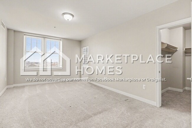 Building Photo - 525 W Lafayette Blvd