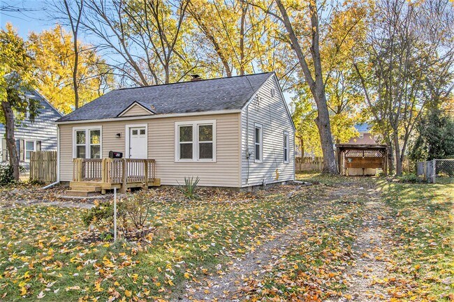 Building Photo - Newly Remodeled 2bed 1 bath home in Parchment! Ask about our Deposit Free Leasing!!