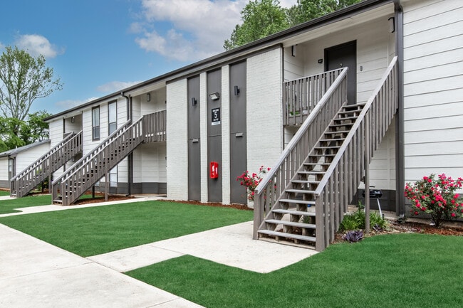 Building Photo - Shelton Park Apartments