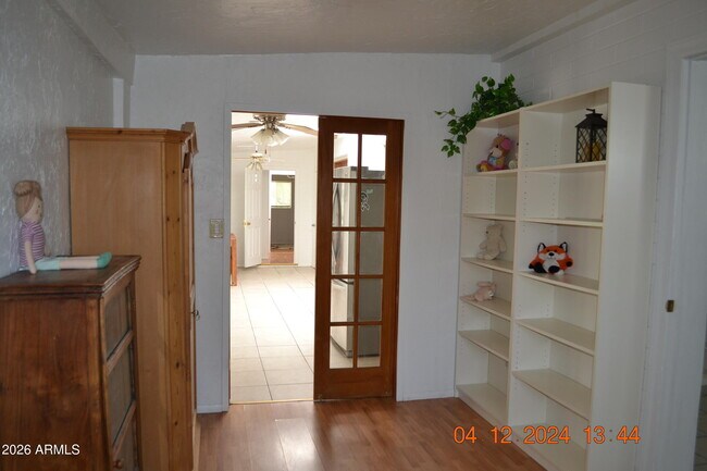 Building Photo - 658 S Palo Verde Dr