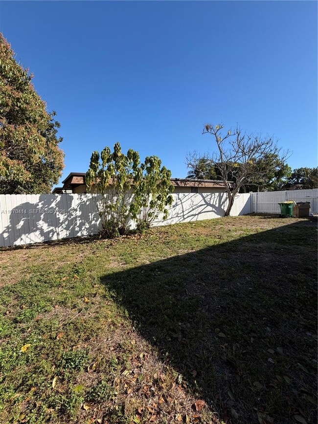 Building Photo - 7811 NW 66th Terrace