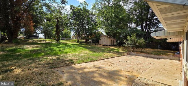 Building Photo - 7203 Westchester Dr