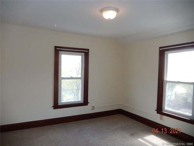 Building Photo - 25 Pratt St