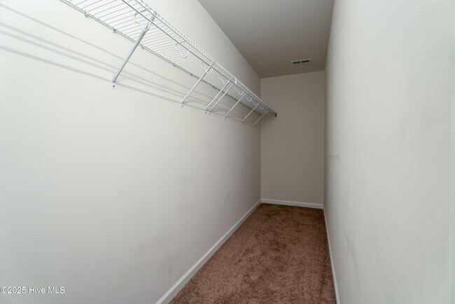 Building Photo - 306 Kenan Lp