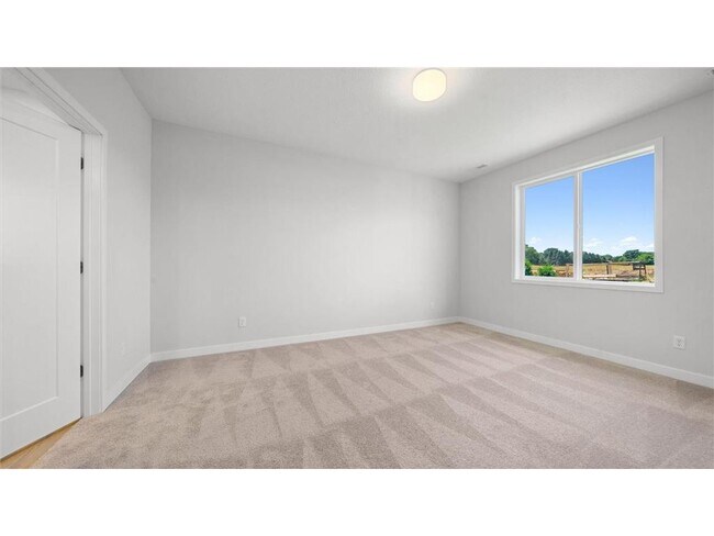 Building Photo - 123 Gambel St