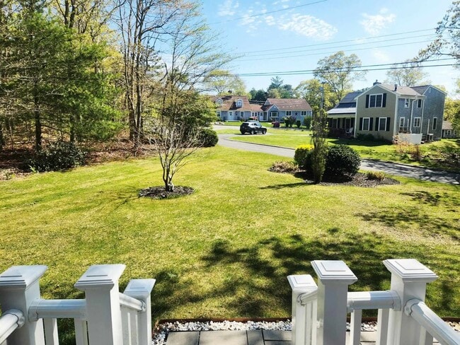 Building Photo - 34 Deer Hollow Rd