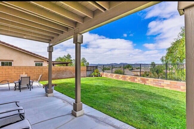 Building Photo - 31705 Middlebrook Ln