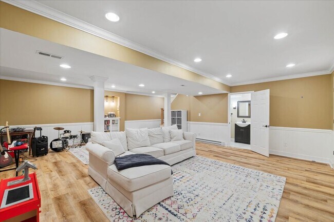 Building Photo - Spacious Home with Fenced Yard Exclusive A...
