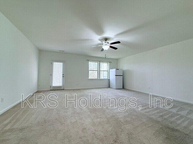 Building Photo - 81 Hill Shore Ln