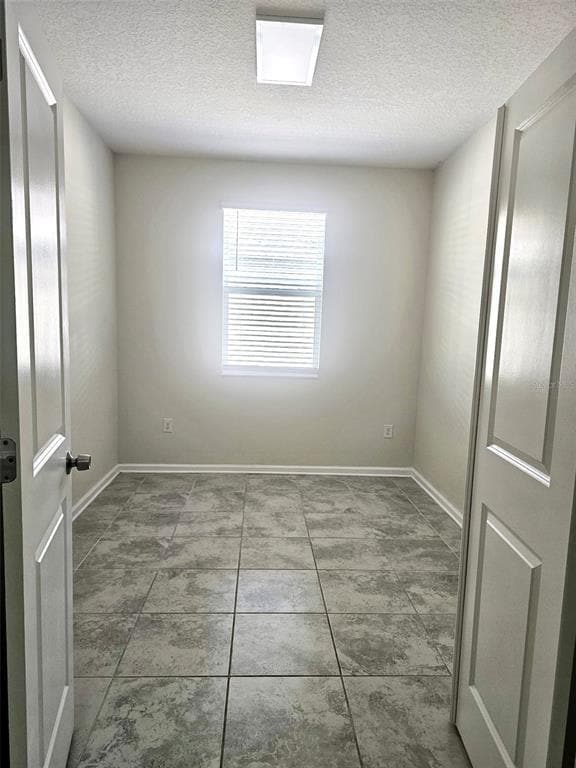 Building Photo - 4497 Bluff Oak Loop