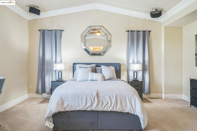 Building Photo - 6343 Crystal Springs Cir
