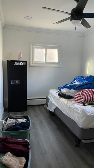 Building Photo - 101 Branch St