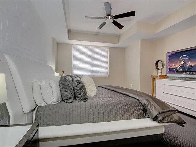 Building Photo - 1108 N Franklin St