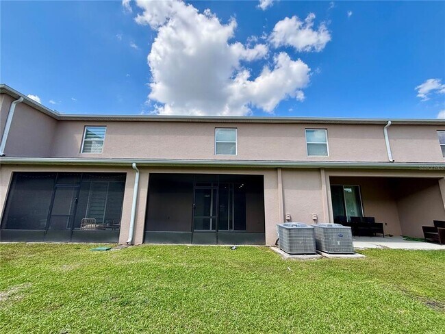 Building Photo - 1232 Yellow Finch Dr