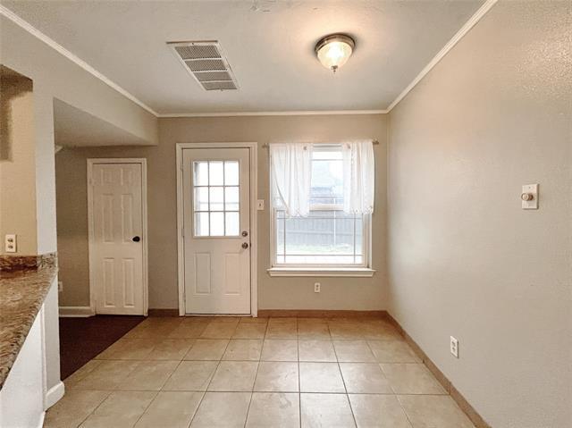 Building Photo - 4460 Junction Dr