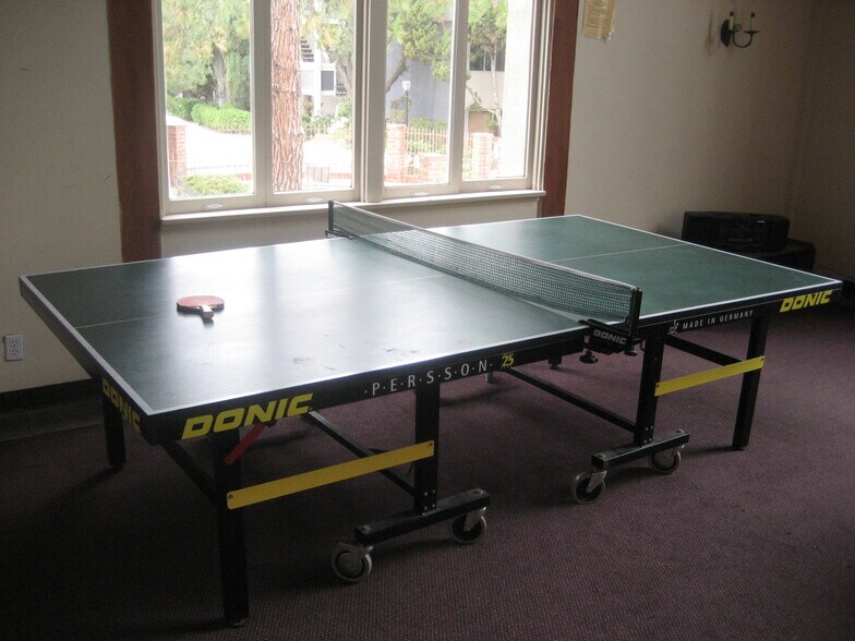 Building Photo - 6435 Green Valley Cir