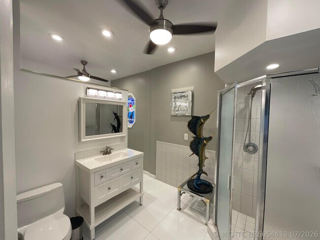 Building Photo - 1061 Bimini Ln
