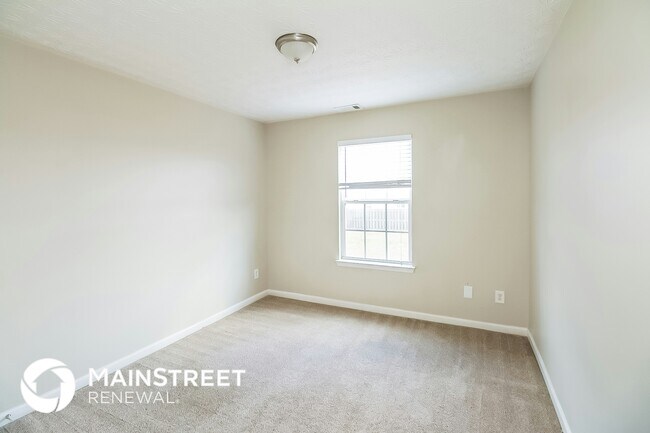 Building Photo - 415 Parkside Way