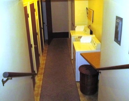 Building Photo - 4498 S Van Vleet Rd