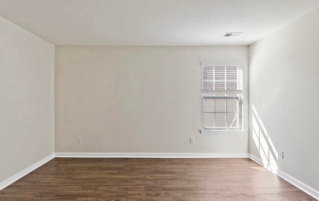 Building Photo - 2326 McCampbell Wells Way