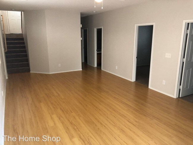 Building Photo - 4 br, 2.5 bath House - 5300 Welch Valley Ave.