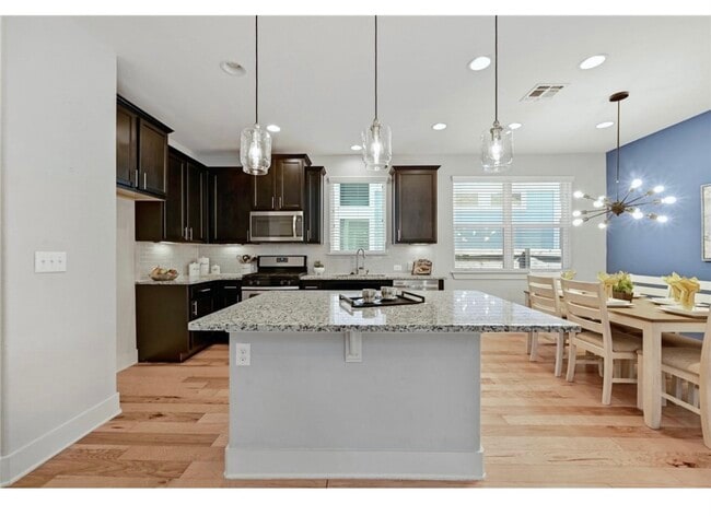 Building Photo - 7403 Kulmala Ln