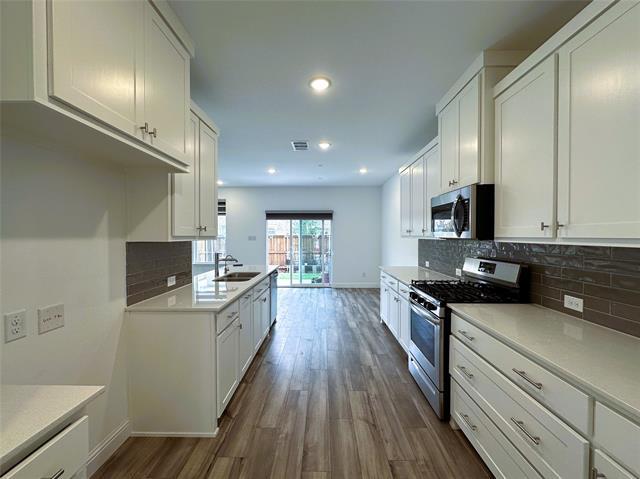 Building Photo - 1347 Hill Country Pl