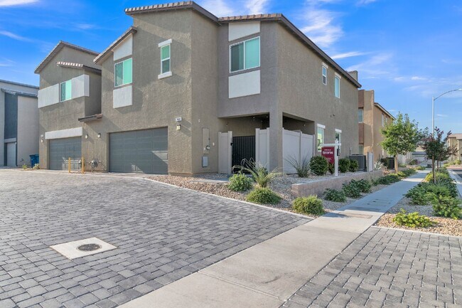 Building Photo - A gated community offers a secure and luxu...