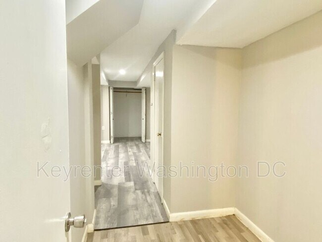 Building Photo - 1351 A St NE