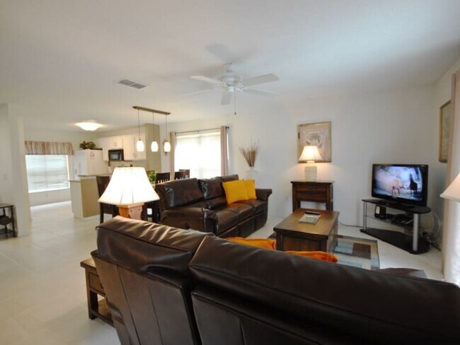 Building Photo - 2414 St Augustine Blvd