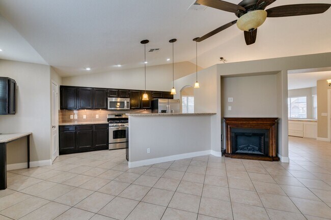 Building Photo - 437 Waterwheel Falls Dr