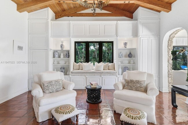 Building Photo - 56 S Hibiscus Dr