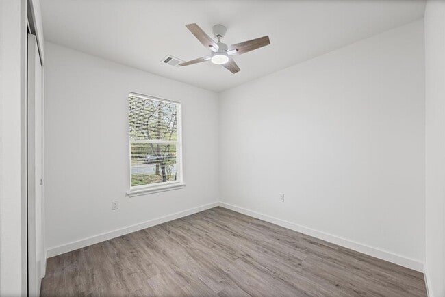 Building Photo - 1100 Monte Vista Dr